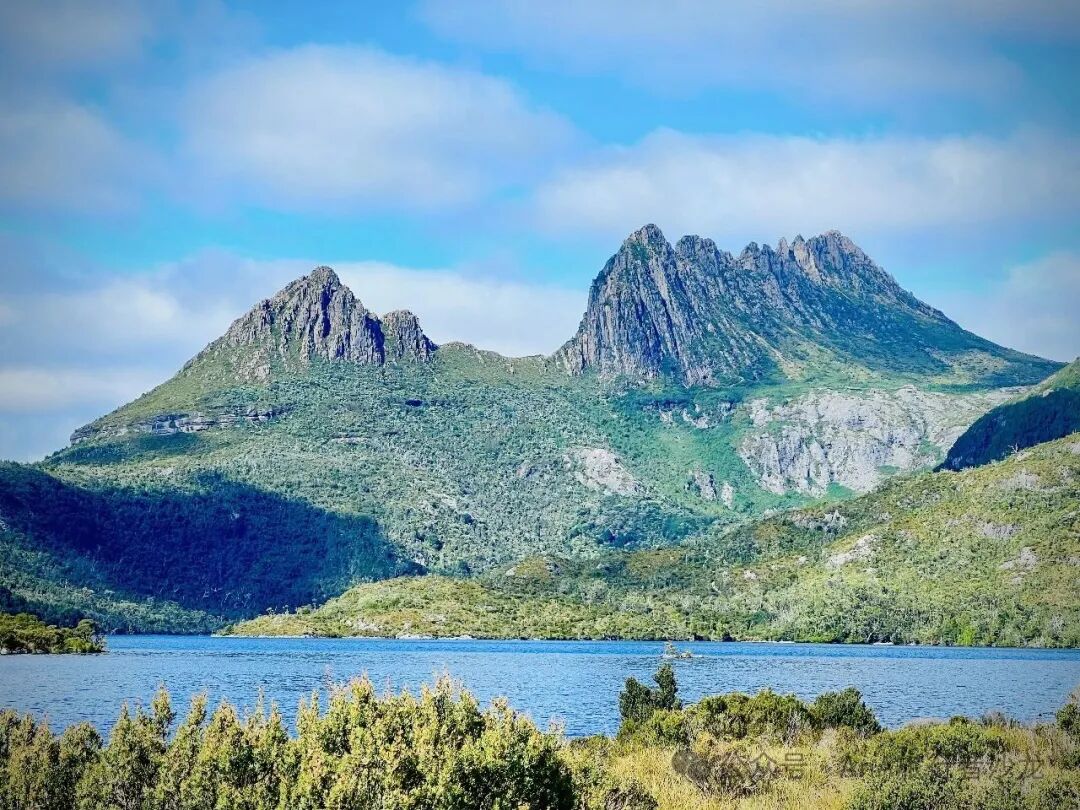 Tasmanian alpine lake